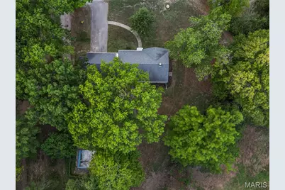 1635 Dunn Road, Saint Louis, MO 63138 - Photo 54