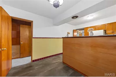 1635 Dunn Road, Saint Louis, MO 63138 - Photo 34