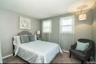 12502 Hillview Dr, Saint Louis, MO 63138 - Photo 14