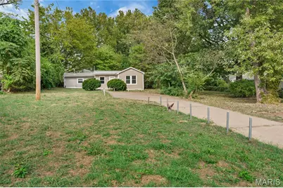 9507 Marlowe Avenue, Saint Louis, MO 63114 - Photo 12