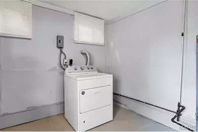 9507 Marlowe Avenue, Saint Louis, MO 63114 - Photo 10