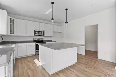 563 Edison Way, Wentzville, MO 63385 - Photo 18