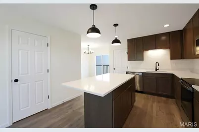 401 Sunset Hollow Drive, Wentzville, MO 63385 - Photo 6