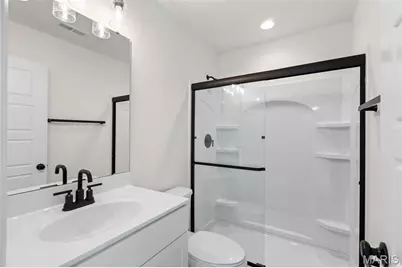 401 Sunset Hollow Drive, Wentzville, MO 63385 - Photo 16