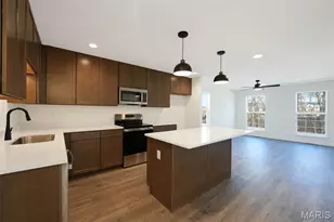 401 Sunset Hollow Drive, Wentzville, MO 63385 - Photo 14