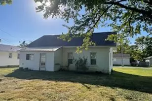 215 S Cuivre St, Bowling Green, MO 63334 - Photo 44