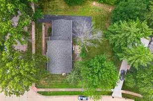 14529 Brittania Dr, Chesterfield, MO 63017 - Photo 52
