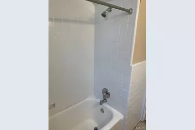 7717 Gannon Avenue #1E, University City, MO 63130 - Photo 8