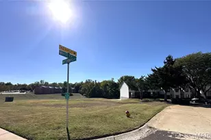 6470 White Cap Ln, Florissant, MO 63033 - Photo 36