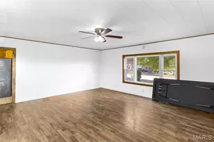 300 Lincoln Dr, Fredericktown, MO 63645 - Photo 4