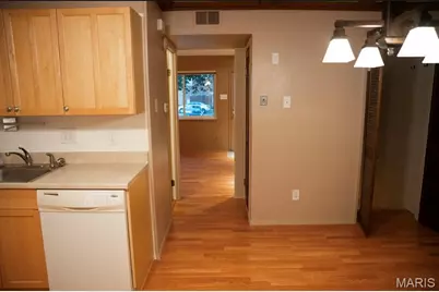 10573 Carroll Wood Way, Saint Louis, MO 63128 - Photo 8