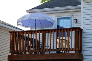 1438 Peacock Ln, Brentwood, MO 63144 - Photo 4