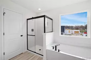 404 Silver Fox Ct, Eureka, MO 63025 - Photo 24