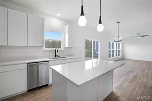 404 Silver Fox Ct, Eureka, MO 63025 - Photo 10