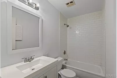 10682 Carroll Wood Way, Saint Louis, MO 63128 - Photo 14