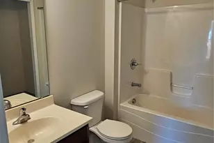 806 Ella Ln, Saint Clair, MO 63077 - Photo 6