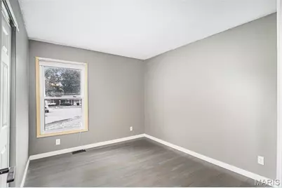 11774 El Somo Court, Florissant, MO 63033 - Photo 16