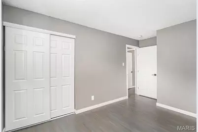 11774 El Somo Court, Florissant, MO 63033 - Photo 14