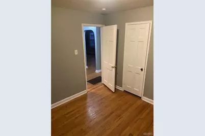 8127 Airport Road, Saint Louis, MO 63134 - Photo 2