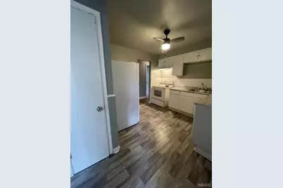 9710 Calumet Drive, Saint Louis, MO 63137 - Photo 4