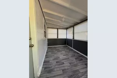 9710 Calumet Drive, Saint Louis, MO 63137 - Photo 2