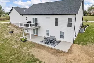 4 Ashley Ln, Hawk Point, MO 63349 - Photo 40