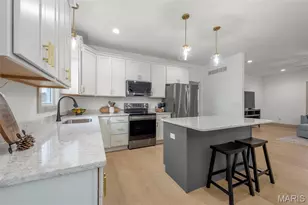 4 Ashley Ln, Hawk Point, MO 63349 - Photo 14