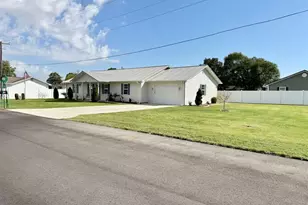 3936 D St, Malden, MO 63863 - Photo 4