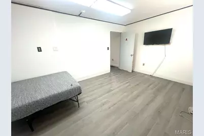 2754 Bacon Street, Saint Louis, MO 63106 - Photo 10