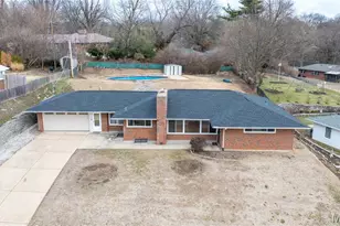 62 W Cardigan Dr, Florissant, MO 63135 - Photo 36