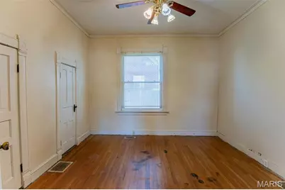 202 E Lincoln Avenue, Robertsville, MO 65066 - Photo 8