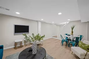 6870 Foxcroft Dr, Saint Louis, MO 63123 - Photo 30