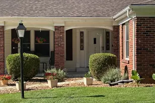 13232 Heirloom Ct, Saint Louis, MO 63146 - Photo 6