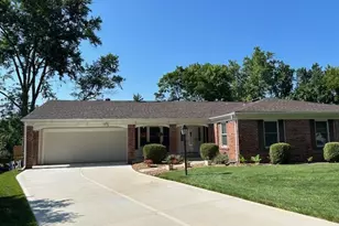 13232 Heirloom Ct, Saint Louis, MO 63146 - Photo 2