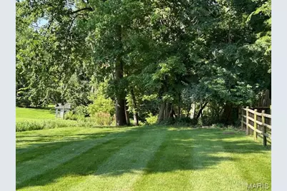 13232 Heirloom Court, Saint Louis, MO 63146 - Photo 8