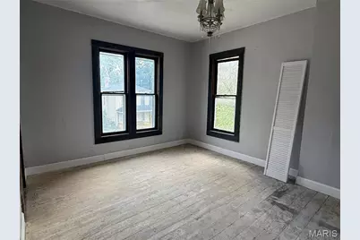 427 N 7th Street, Hannibal, MO 63401 - Photo 18