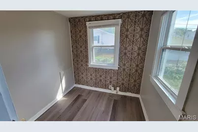 7120 Bancroft Avenue, Saint Louis, MO 63109 - Photo 16