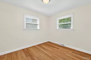 125 Sally Dr, Florissant, MO 63031 - Photo 18