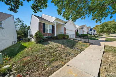 568 Hilltop Townes Drive, Eureka, MO 63025 - Photo 2
