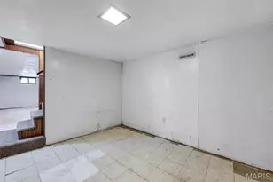 9014 Ellison Dr, Jennings, MO 63136 - Photo 30