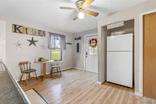 318 E Marvin Ave, Fredericktown, MO 63645 - Photo 20