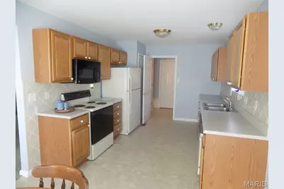 10202 Carlton Place, Mehlville, MO 63123 - Photo 4