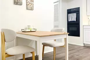 539 Coeur De Royale Dr, Creve Coeur, MO 63141 - Photo 12