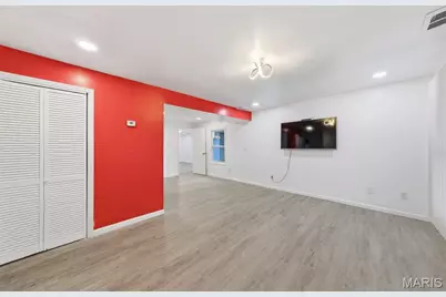1415 Saint Jean Street, Florissant, MO 63031 - Photo 4