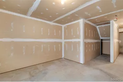10903 Village Grove Drive #D, Saint Louis, MO 63123 - Photo 24