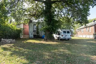 949 Canaan Ave, Saint Louis, MO 63147 - Photo 8