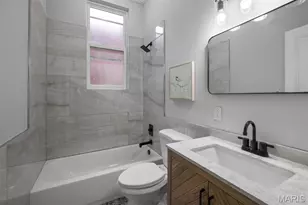 1725 Oregon Pl, Saint Louis, MO 63104 - Photo 20