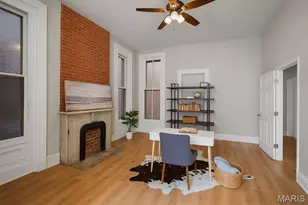 1725 Oregon Pl, Saint Louis, MO 63104 - Photo 10