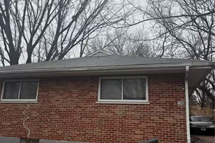 243 Chambers Rd, Saint Louis, MO 63137 - Photo 1