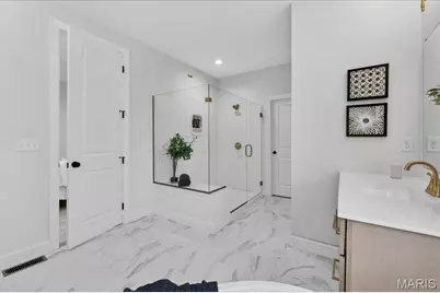 136 Sweetgrass Point Way, Cottleville, MO 63304 - Photo 38